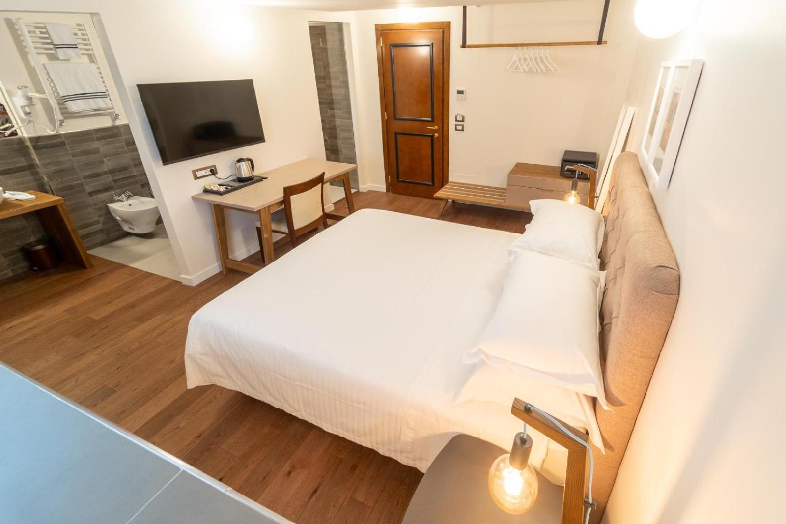 Four Points Flex By Sheraton Naples Hotel 4*